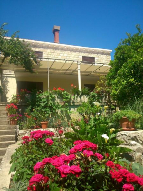 Гостиница Antun Mozara Family House  Слано